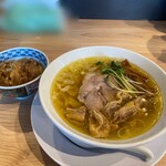 手打ち親鶏中華そば 綾川 大成店 - 