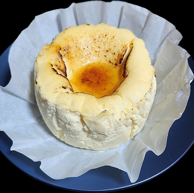 Legato Basque Cheesecake（レガートバスクチーズケーキ） - 春木場（ケーキ）の写真