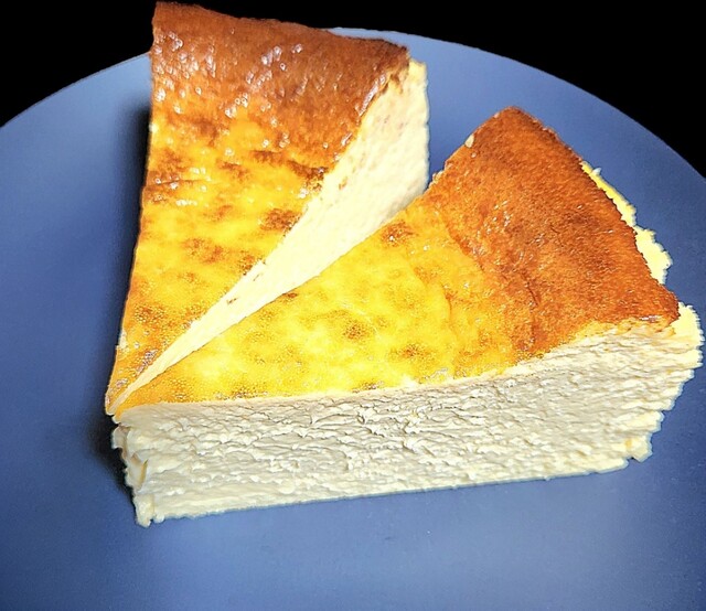 ほぼ予約販売。』by sideslope : Legato Basque Cheesecake