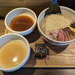 鴨出汁中華蕎麦 麺屋yoshiki - 