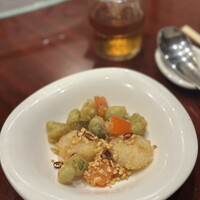 個室中華 頤和園 溜池山王店 - 