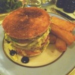 Ladurée - 2014.01 大きなサンドイッチでした。