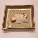 新宿御苑前 鮨らぼ  - 目鯛の幽庵焼き