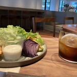 ブルーボトルコーヒー 福岡天神カフェ - 