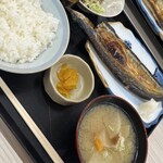 蒔田 - さんま焼魚定食(豚汁付き)