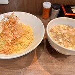 ヌードル＆スパイスカレー 今日の1番 - 