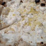 ピッツェリア ダ ロッコ - クワトロフォルマッジ