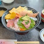 すしざんまい - 店長おすすめ丼〈茶碗蒸し・お椀付き〉￥968