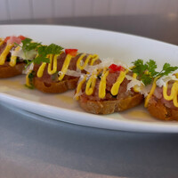 三崎マグロのブルスケッタ