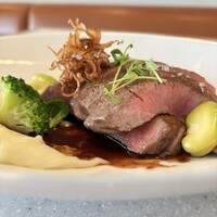 仙台牛フィレ肉のタリアータ