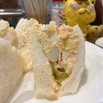 英国館 - こんなに太り切った、玉子サンドは、初めてかも