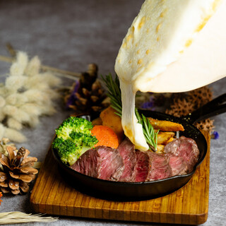 ラクレットチーズのステーキや仙台牛がおすすめです！！