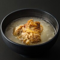 テールコムタン (白)
