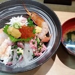 Tsukiji De Dondon - 極上つきじde丼　1,000円（割引）