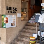 BRISKSTAND - 