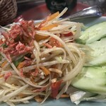 タイの食卓 クルン・サイアム - かなり辛かった野菜炒め