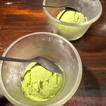 炭火焼肉 ホルモン にく式 - 抹茶アイス