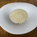 Bon Appetit - じゃがいもと白ネギの冷製ポタージュ