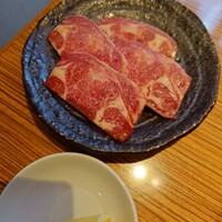 焼肉 しんうち 神楽坂 - 