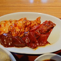 焼肉 しんうち 神楽坂 - 