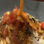 麺屋 伍利羅 - 豚骨醤油トマトスープをかけての