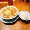 えっちゃんラーメン。