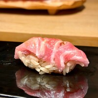 奥 - 