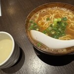 とりや - 鶏スープとラーメン