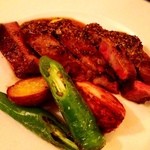 ICARO miyamoto - フランス産マネッシュ豚のロースト　マスタードとハーブのソース