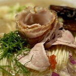 shizuku - 豚肩の焼豚がとても美味