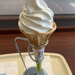 ドトールコーヒーショップ - 料理写真:ドトール オリジナル ソフトクリーム(223kcal)