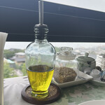 トミズダイナー - オリーブオイル・デュカ