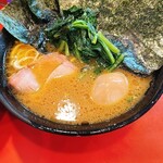 家系総本山 吉村家 - 