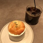 MYSTAR BASE - プレミアムピーチショートケーキと小杉ブレンドのアイスコーヒー