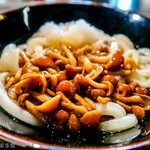 ヨコクラうどん - なめこおろしぶっかけ