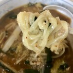 らーめん大八 - フィットチーネみたいな平打ち麺
