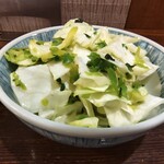 味治 - キャベツ紫蘇の実和え