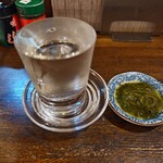 味治 - 大山、不動のつき出し・めかぶ酢