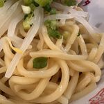 蒙古タンメン中本 - 冷水でしっかりと〆られた通常麵