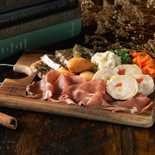 ラ・ブーシェリー・エ・ヴァン 肉屋のワイン食堂_2