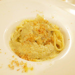 il tram - 牡蠣のペーストで和えたスパゲットーニ ローストしたパン粉がけ(3800円のコース)