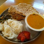 インディアン・レストラン　ロタ - 土曜日のバングラデシュカレーセット