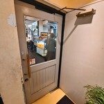 サンドイッチファクトリー・オー・シー・エム - 外観