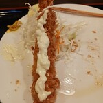 とんかつビストロ 肉のマルコウ - 20cmオーバーの大エビフライ