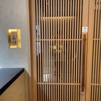 北新地 肉料理 名門 - 