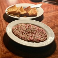 代官山カルネジーオ - 牛肉タルタル