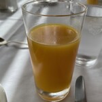 312959118 - マンゴージュース