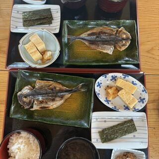 浜の食堂_0
