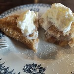 hectopascal - 桃ジャムとリコッタチーズの包み揚げ