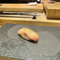 鮨 無垢/鮨 白銀 - 